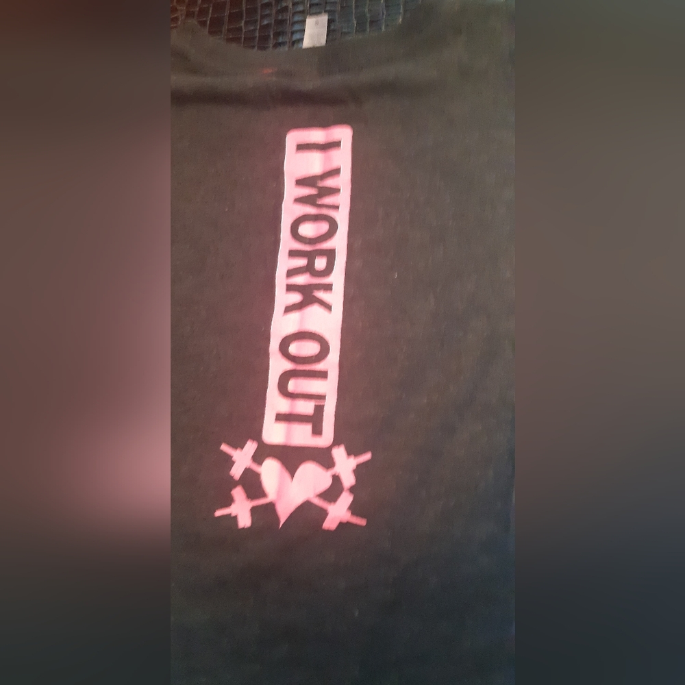 Work Out Gray T-Shirt with Pink Graphic